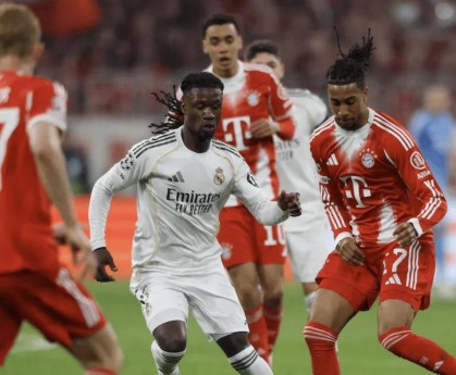 无脑！皇马头号罪人拒还球权3秒+2黄变1红主裁犯傻：忘了已有1黄