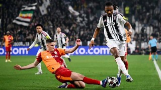 欧冠一夜16强全部出炉！意甲法甲各1队惨淡收场，英超包揽6席！